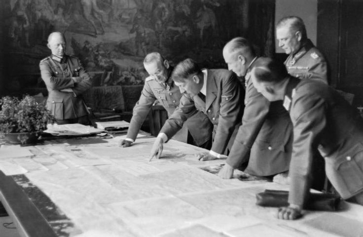 Planning conference at the Berghof